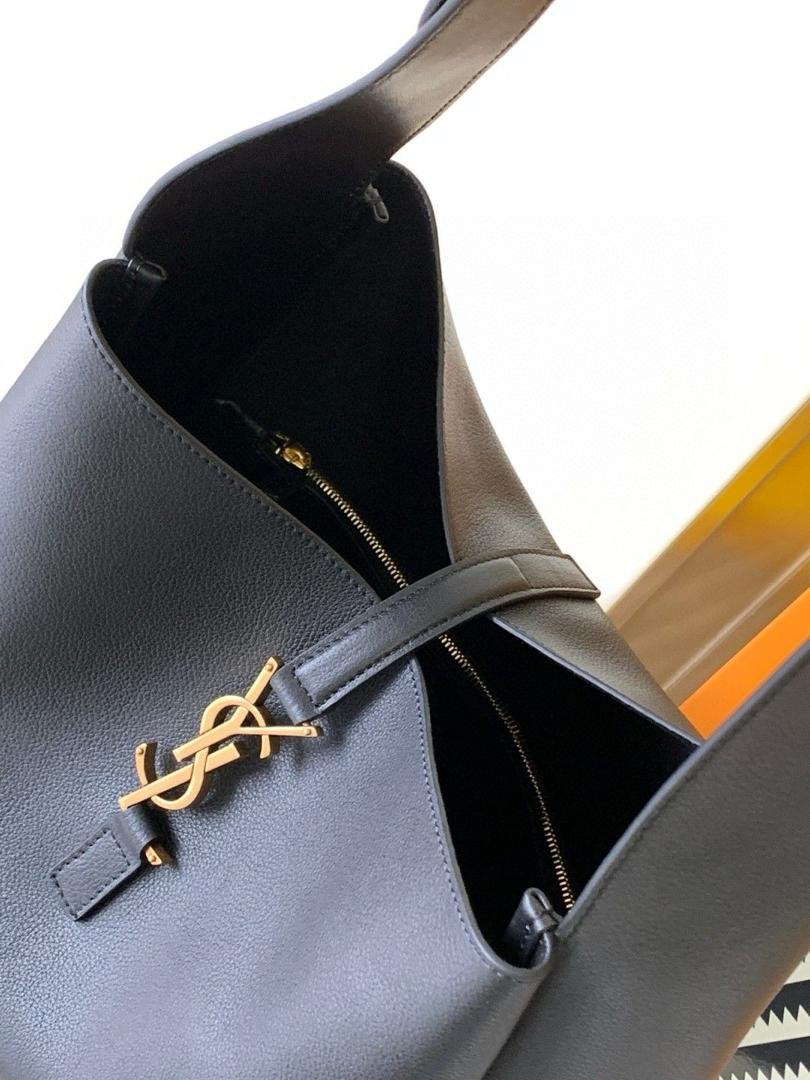 f546e012-9d99-4574-9a66-e600d6df3cde Bolso Ysl le 5 à 7 Bea réplica