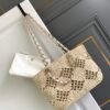 Bolso replica Chanel rafia