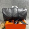 0b288528-0b0f-4bc7-8542-ece2da18298c Réplica Louis Vuitton Keepall