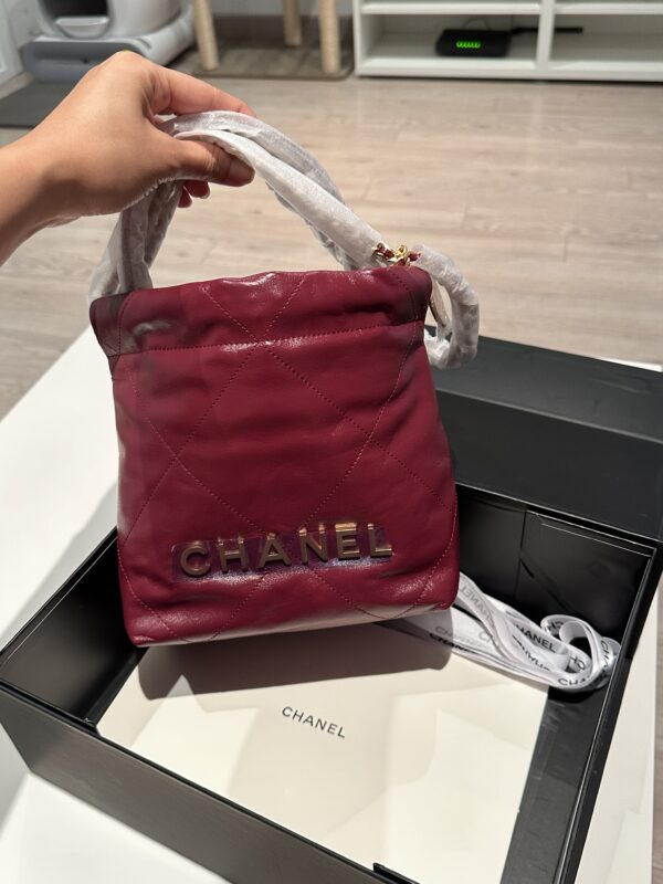 Bolsa Chanel 22 réplica - Imagen 5