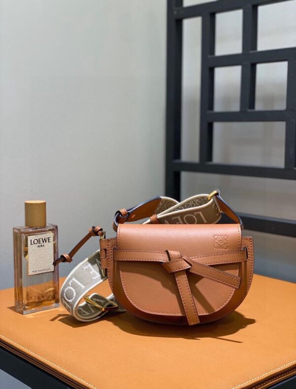 Loewe gate dual replica 1:1