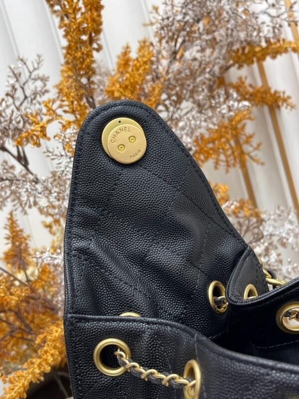 4dc78719-c644-4cdf-b753-2c4d2c9f2627 Bolso Chanel 25 réplica 1:1