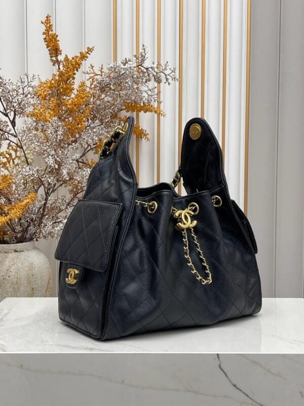 d891795f-61a4-4f5c-8e06-b6bff803703f Bolso Chanel 25 réplica 1:1