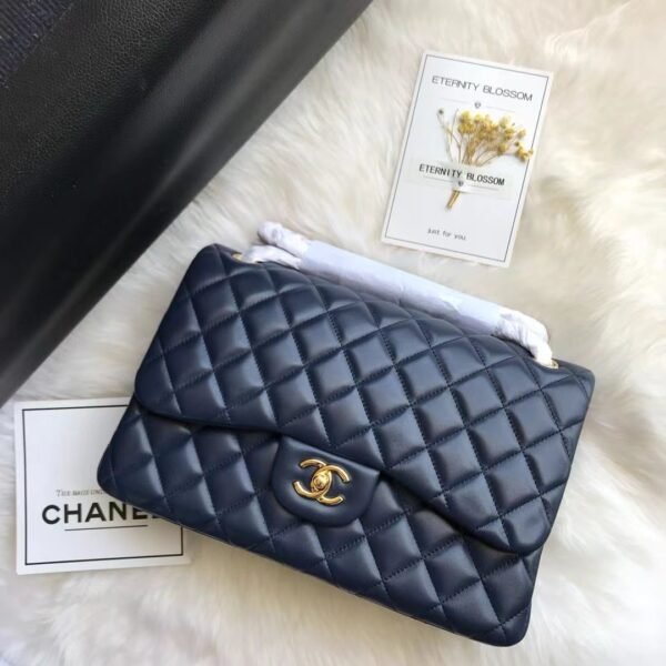 7882c4e2-fc60-4d36-adca-d71326f5f7f5 Réplica bolso timeless Chanel