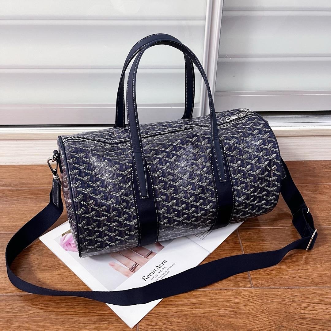 Barrel 40 Goyard
