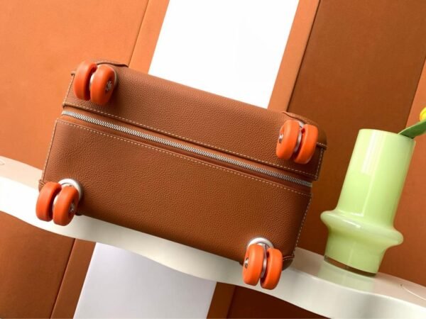 ccbb6a54-b47a-4d73-9b92-d94250ec4da5 Maleta Hermès réplica 1:1