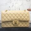 9ff28794-75cb-4529-9dc9-97a091848af8 Chanel clásico vainilla réplica