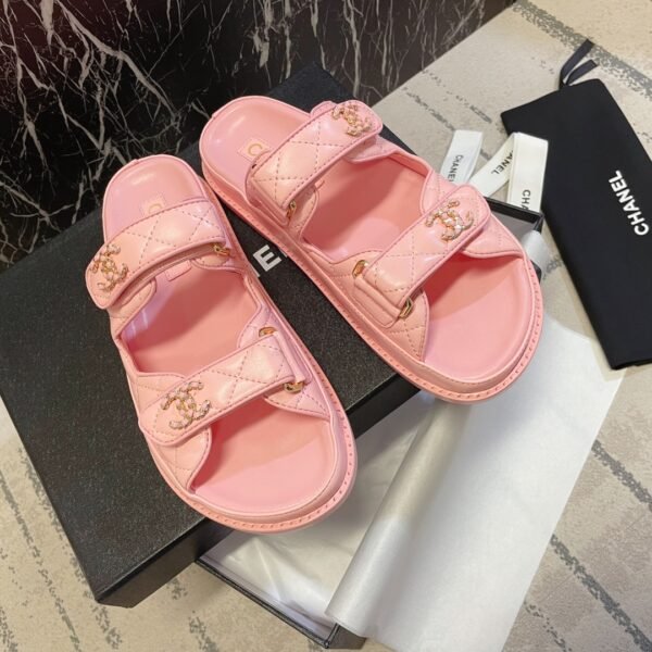 IMG_1026 Sandalias Chanel de cuero