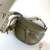 Gate dual Loewe replica exacta